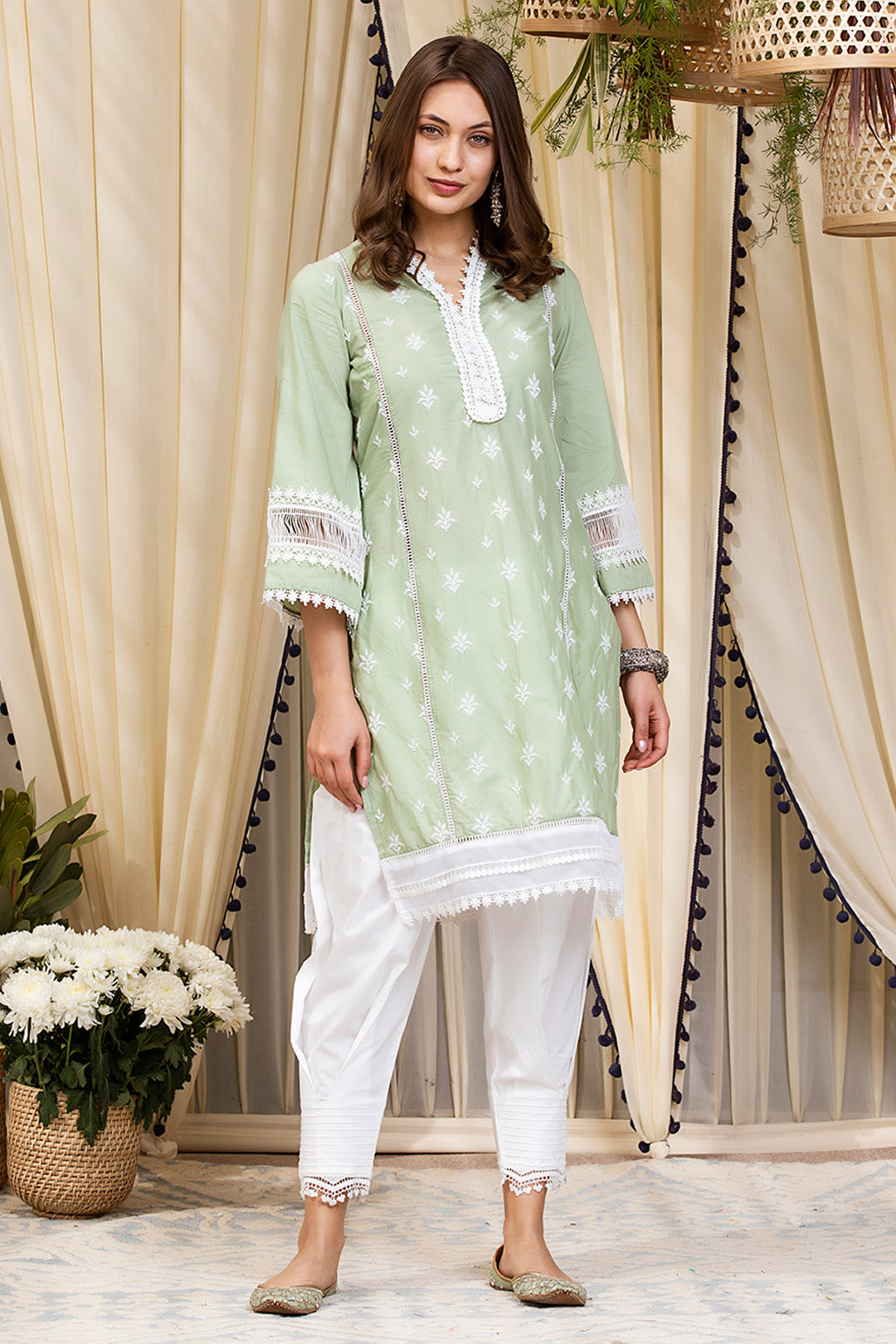 Mulmul Cotton Sandra Kurta With Front Pleated Pyajama