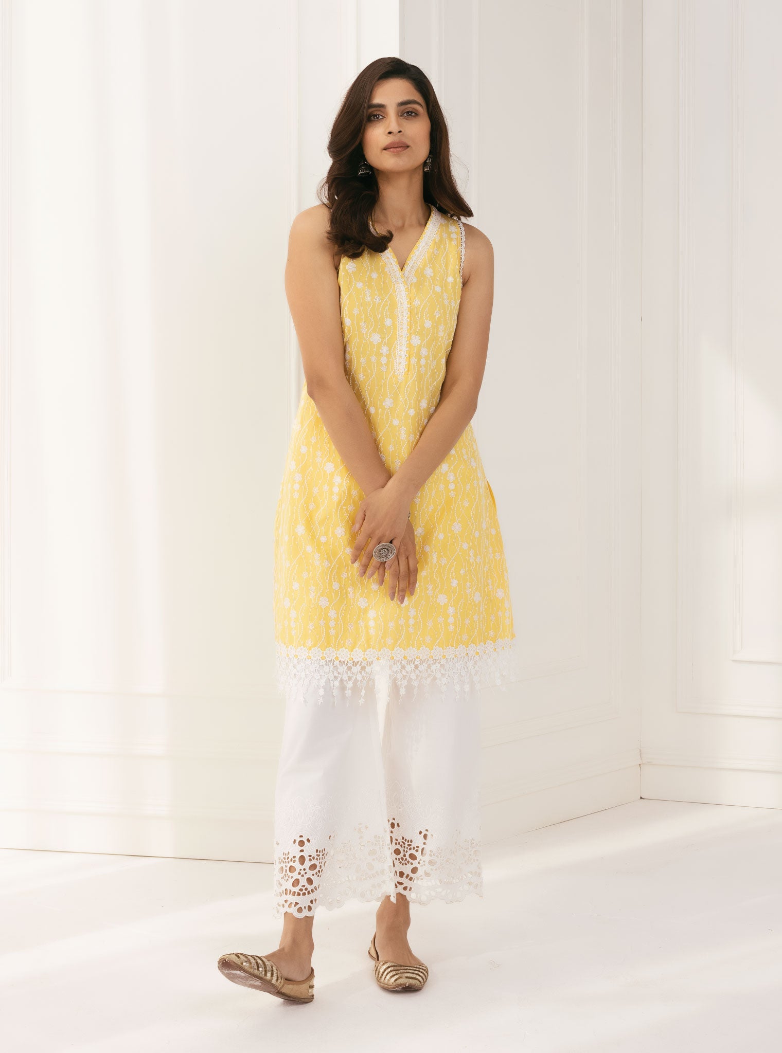 Mulmul Cotton Seoni Yellow Kurta With Rylee White Palazzo