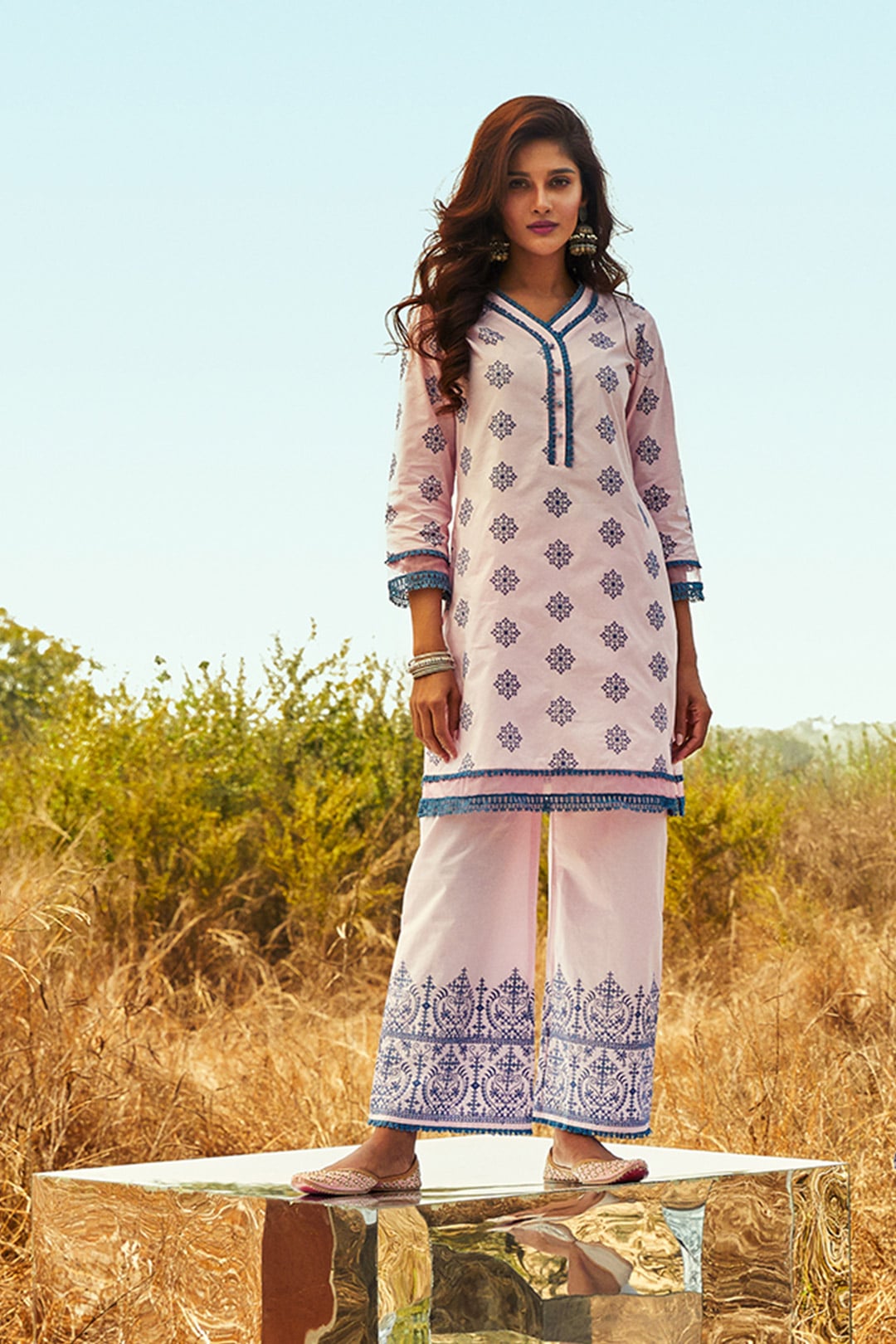 Mulmul Cotton Snow Flake Kurta With Snow Flake Palazzo