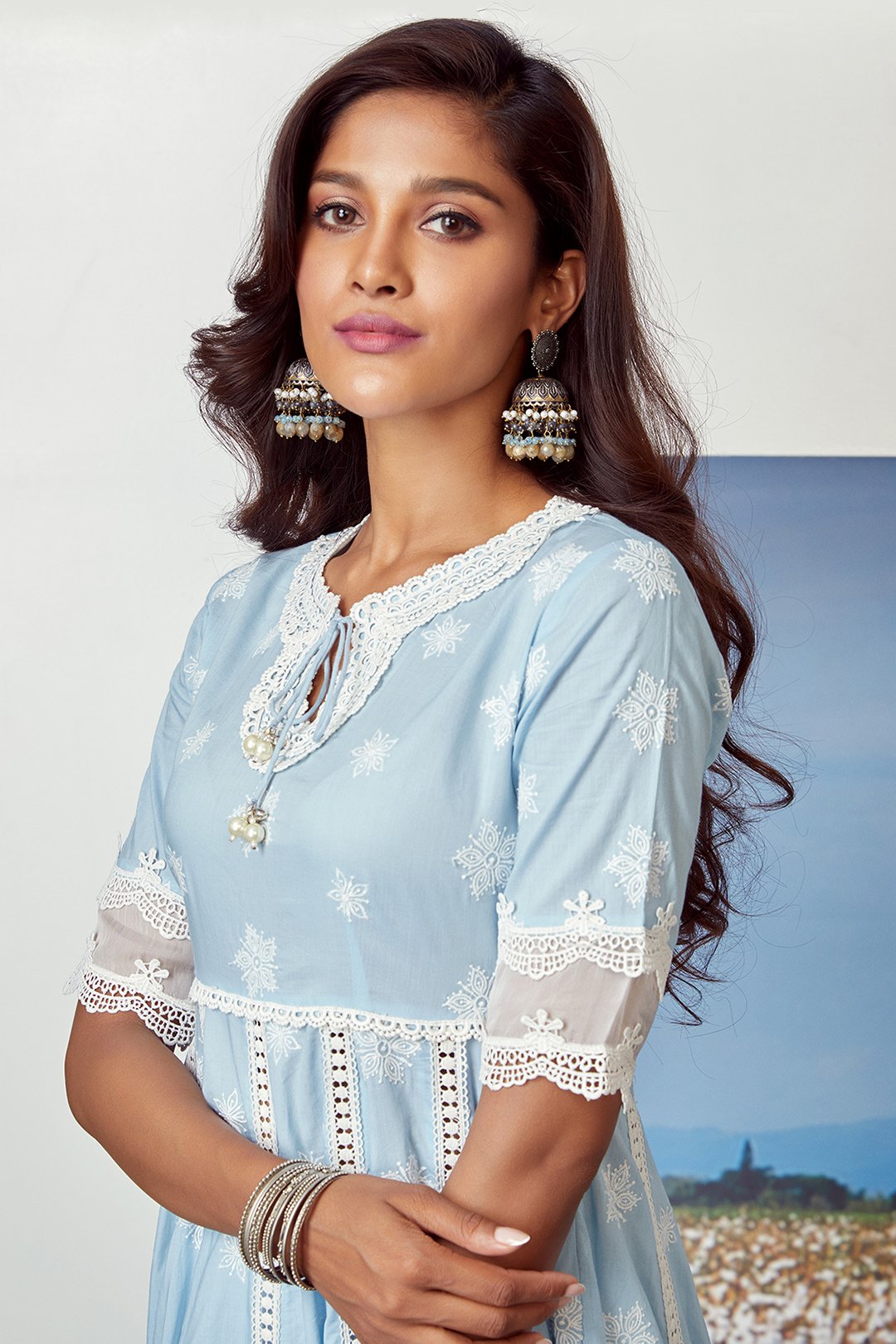 Mulmul Cotton Star Gaze Light Blue Kurta With Floral Organza White Pyajama