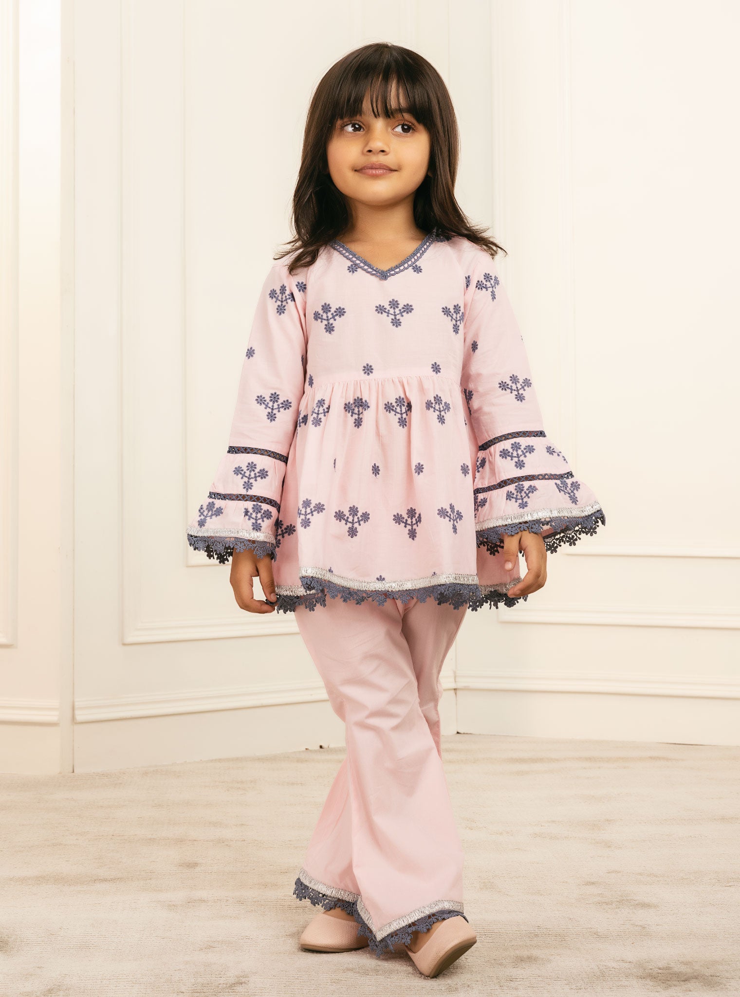 Mulmul Cotton Bud Pink Kurta With Bud Pink Pyajama