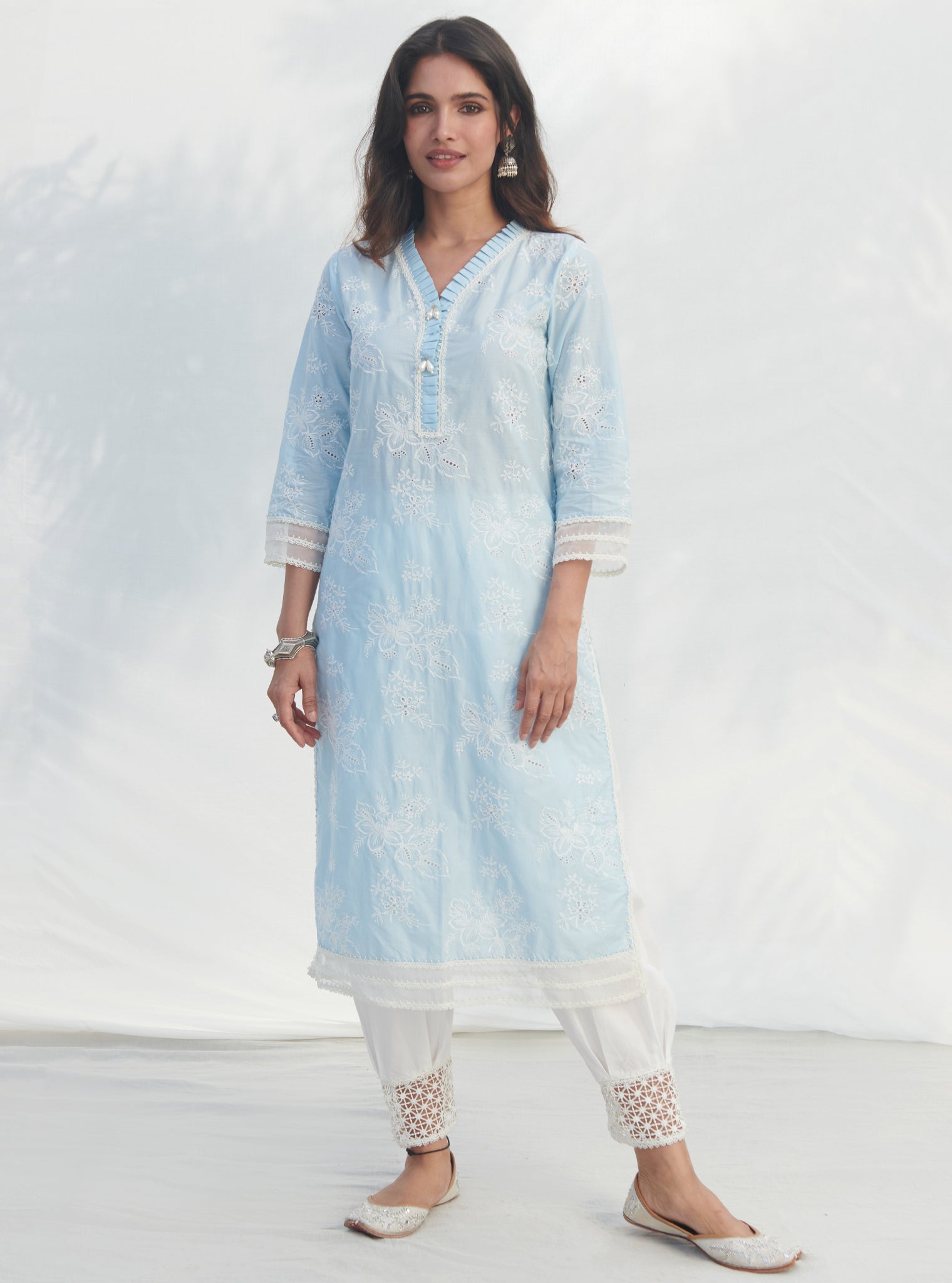 Mulmul Cotton Verlem Blue Kurta With Mulmul Cotton Chemical Lace White Salwar