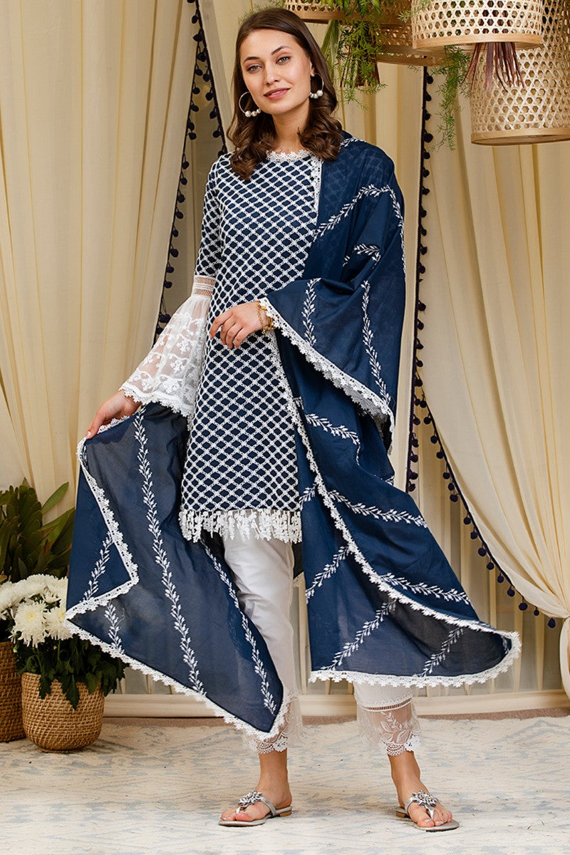Diagonal Embroidered Dupatta