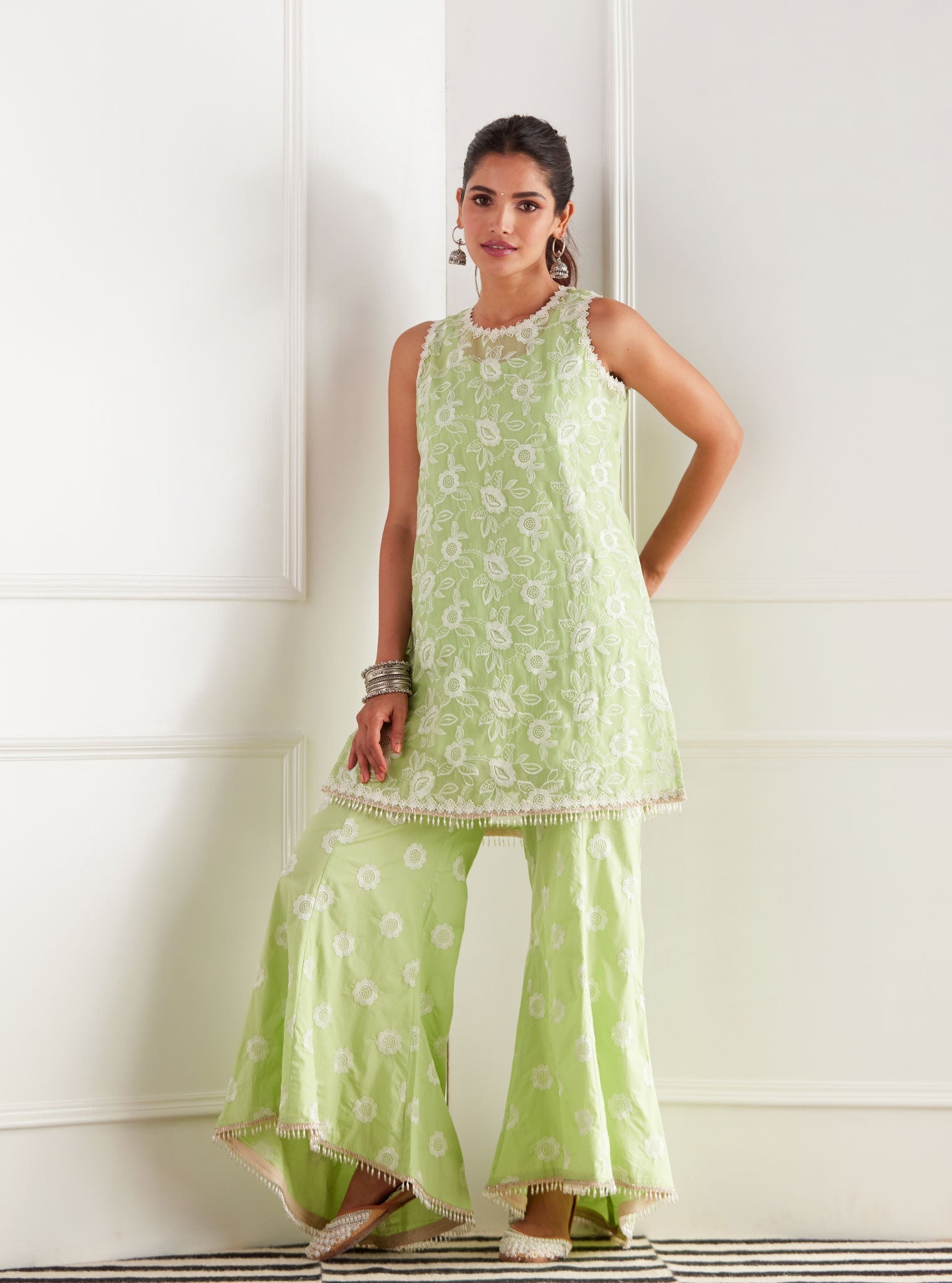 Mulmul Organza Cleo Green Kurta With Cotton Cleo Green Bell Bottom