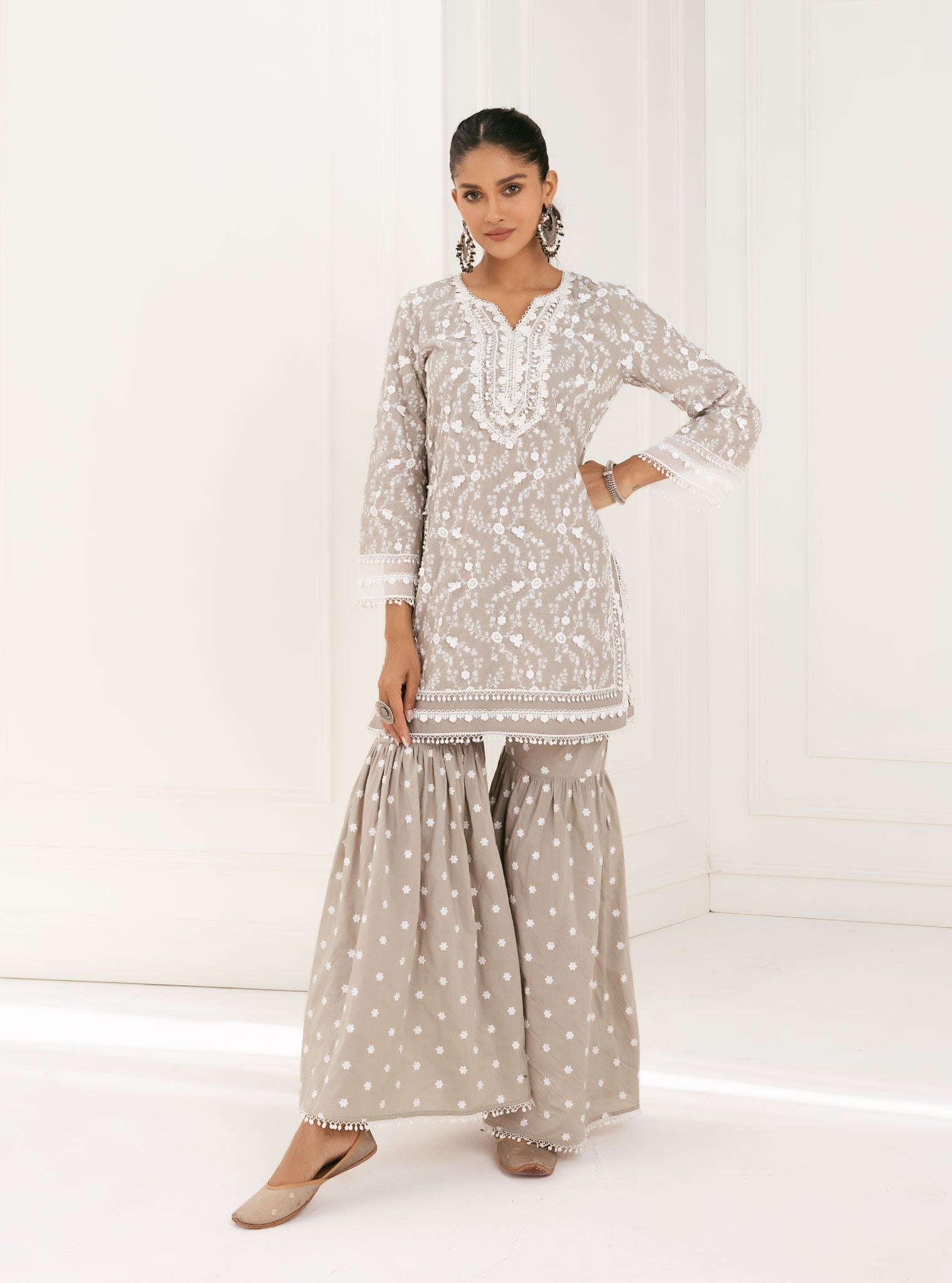 Mulmul Cotton Kanji Grey Kurta With Kanji Grey Garara