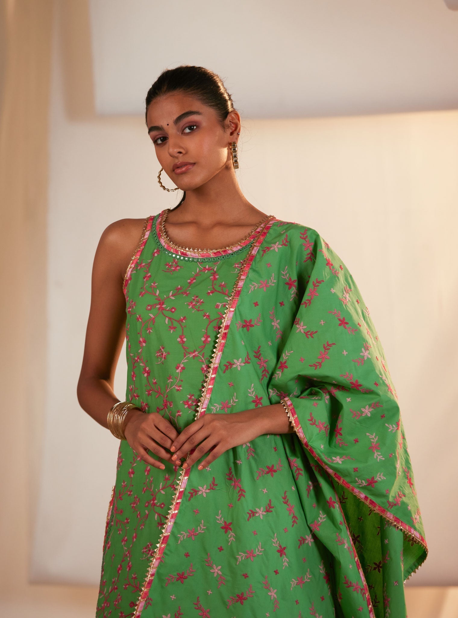 Mulmul Cotton Makayla Green Kurta With Makayla Green Sharara