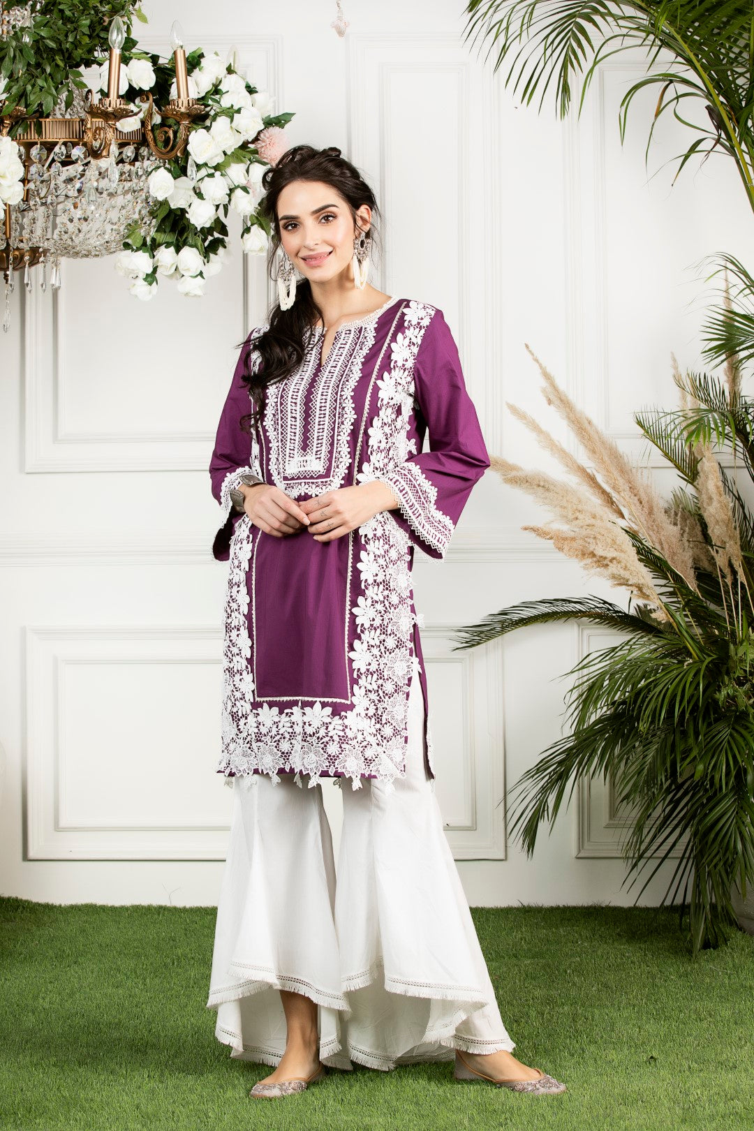 https://cdn.shopify.com/s/files/1/0088/4031/4931/files/Quill_Kurta-_Purple.mov?2840