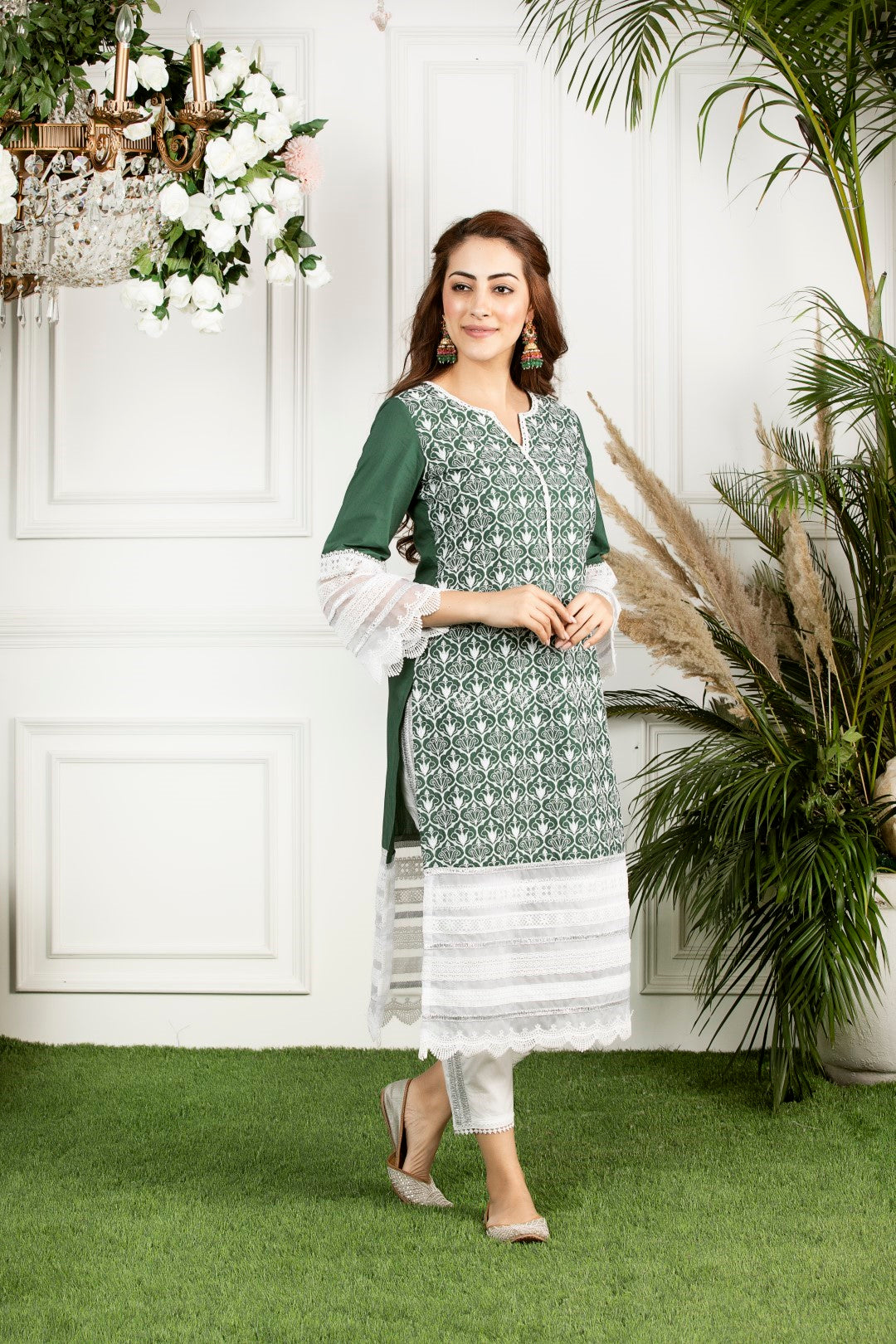 Mulmul Cotton Veronica Kurta With Mulmul Gota Stripe Pyajamas