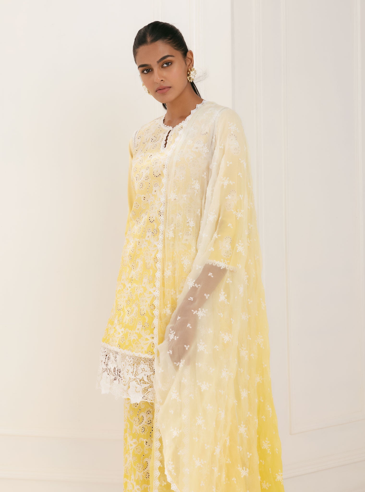 Mulmul Cotton Tista Yellow Kurta With Tista Yellow Palazzo